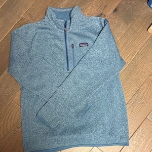 Patagonia- Men’s 3/4 Zip Up Sweater-NWOT. Size L. Perfect
